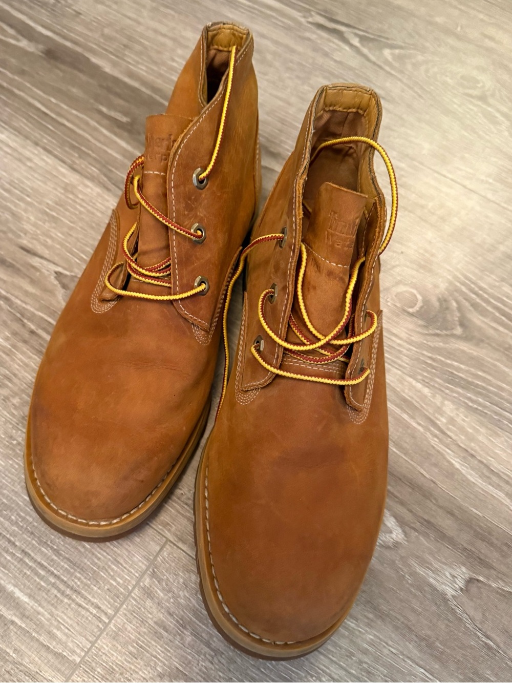 Timberland Men's Larchmont Waterproof Leather Chukka Boots Size 10.5